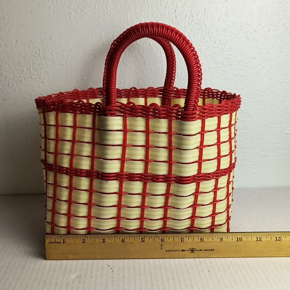 Woven Plastic Camping Basket With Handle Small Tan & Red - Picture 6 of 8